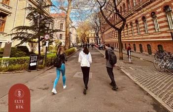 Guided walk through the Trefort Garden Campus